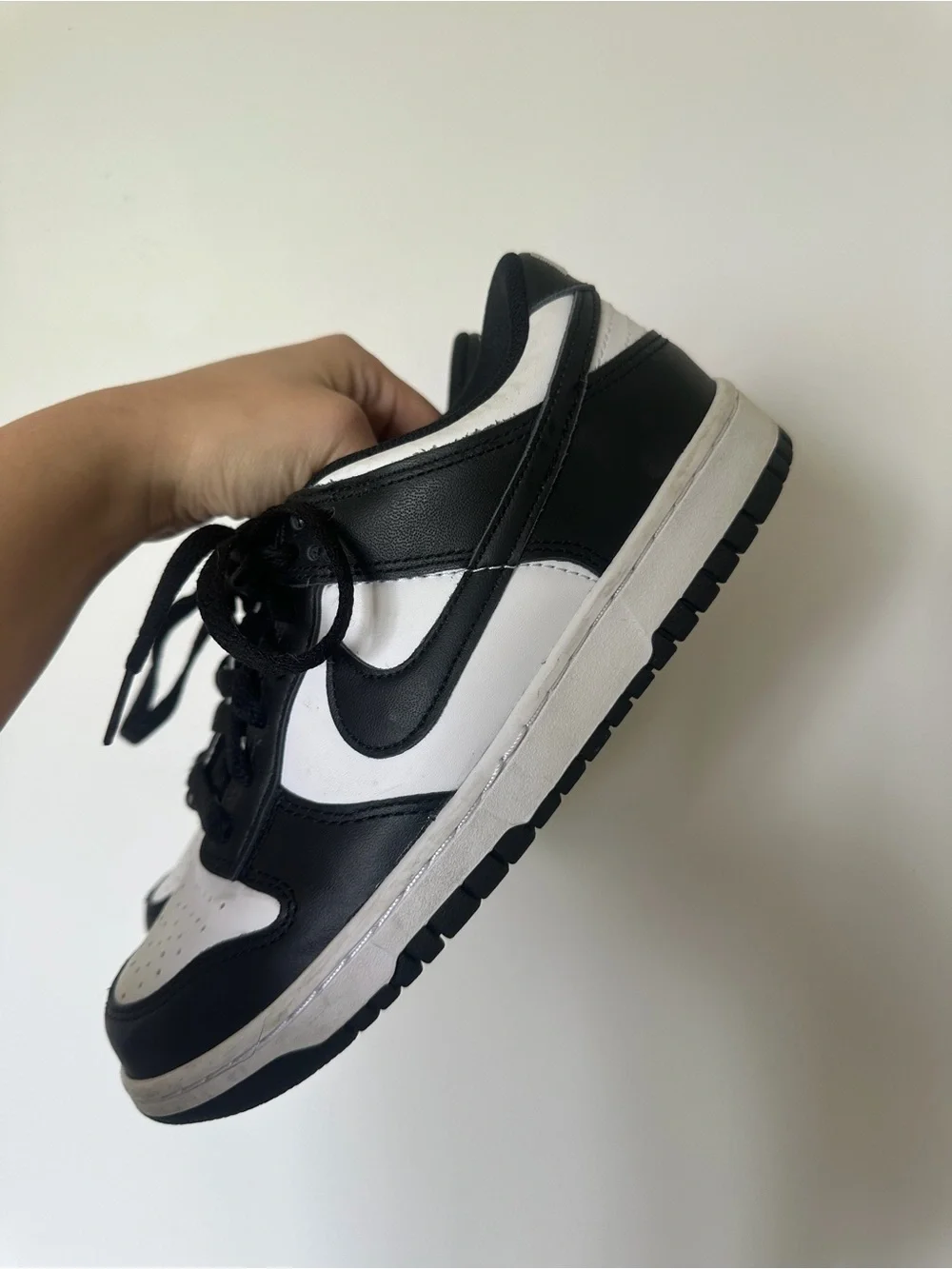 Nike Dunk Low Panda Black White Sneakers 6Y Youth / Women’s 7.5 EUC